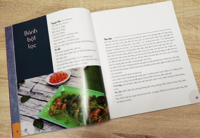 Món Ngon Xứ Huế - HUE DELICACIES (Song Ngữ)