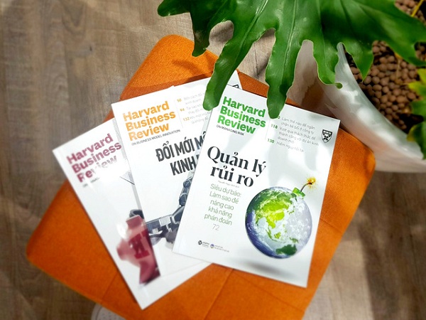 Bộ Sách HBR Onpoint 2021 - Quản Lý Xuyên Khủng Hoảng (3 Cuốn)